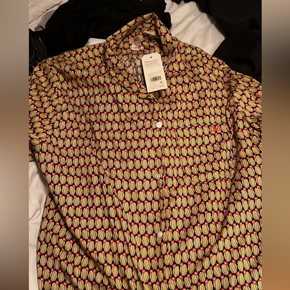 Brand new Levi’s button down